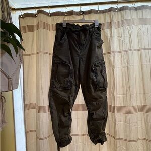We The Free Green Women’s Cargo Pants - Size Large